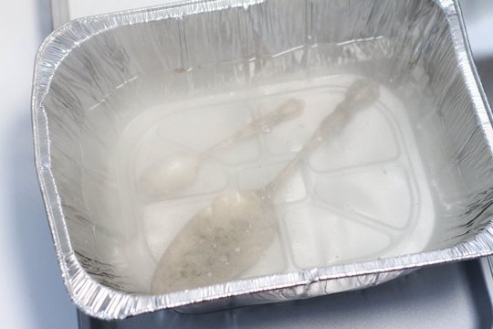 15 Απίθανοι Τρόποι για να Χρησιμοποιήσετε το Αλουμινόχαρτο σε Καθημερινά Προβλήματα του Σπιτιού!